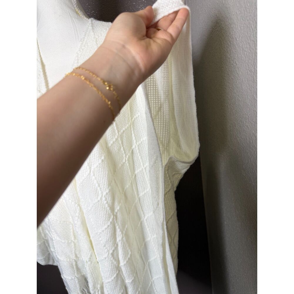 Style & Co Women's Fringe-Trim Toggle-Buckle Ivory Poncho Wrap Sweater ONE SIZE - Picture 6 of 6